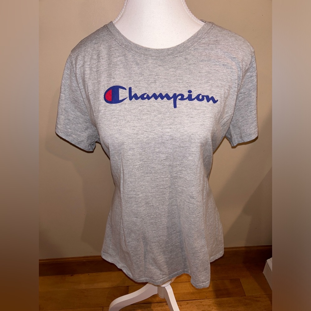 Women’s Champion Short Sleeve T-Shirt SIZE 2XL
